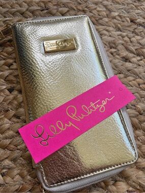 NWT Lilly Pulitzer Tiki Palm Wristlet Gold Metallic Vacation Luxe Coastal